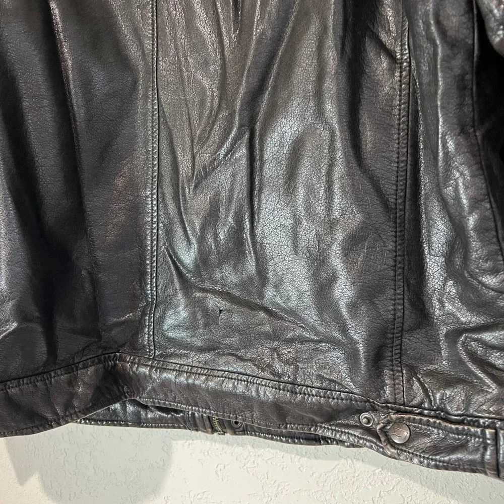 Levi's Bomber Jacket Mens Brown Faux Leather Sherpa Lined Good Condition Utility